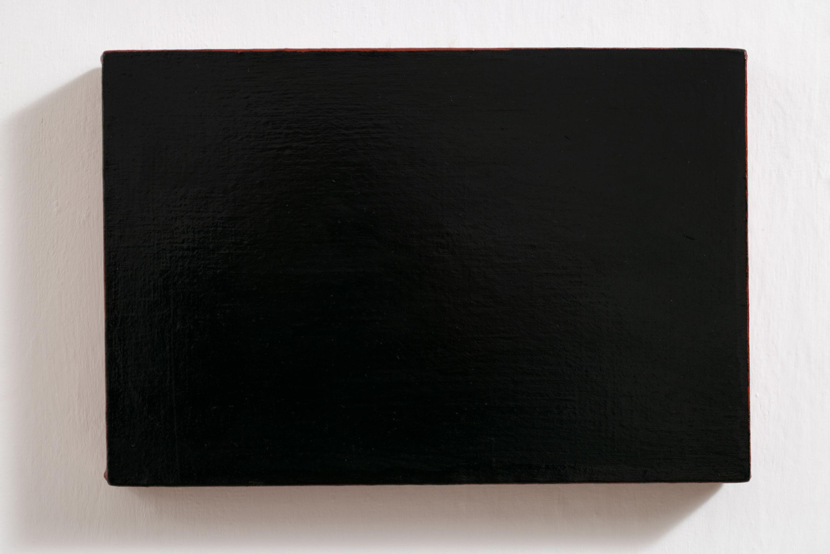 Prūsijas zaļais Persijas sarkanajā | Prussian Green in Persian Red, 2026. Lins, eļļa | Oil on linen canvas, 20 × 30 × 3 cm.